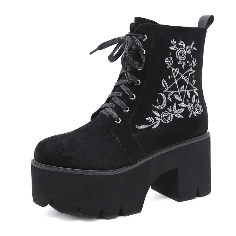 Gdgydh Women's Black Side Zipper Combat Boots Fashionable Lace Up Boots Platform Flower Embroidery Details Goth Shoes