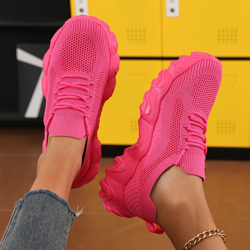 Women's Sports Shoes Comfortable Lightweight Sneakers Breathable Mesh Platform Shoes Fashion Women's Outdoor Casual Shoes