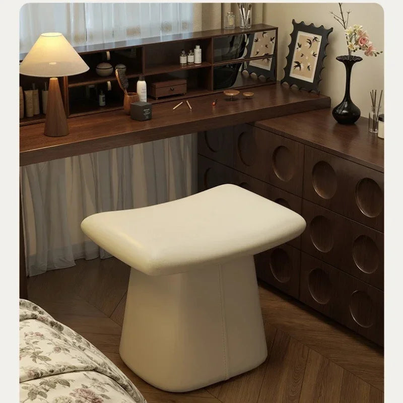 Designer Dressing Stool Makeup Bedroom Chair Nail Art Soft Seat Leather Seating Pier Home Light Luxury Shoeshine Stool
