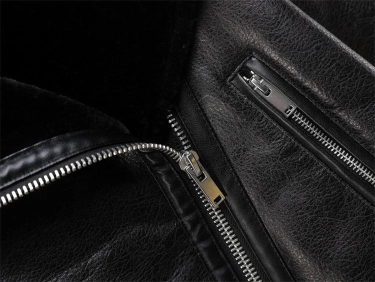 2025 The new women's jacket with extra thick warm and extra thick lamb feather rider jacket with artificial fur