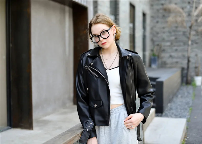 Ladies 2025 Spring and Autumn new candy color handsome motorcycle belt Detachable epaulettes motorcycle jacket leather jack