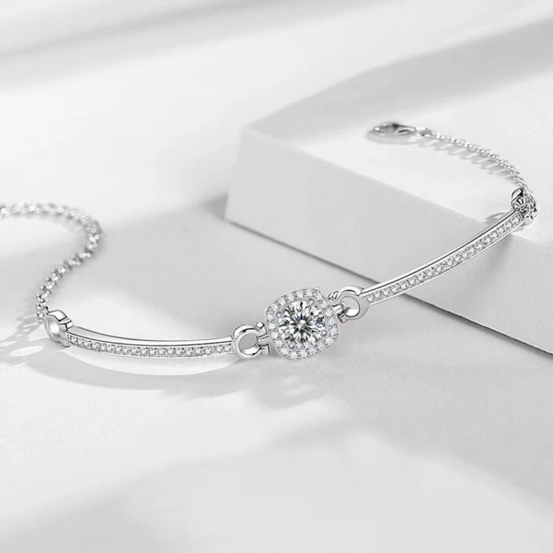 925 Sterling Silver 1 Carat Moissanite Square Bag Bracelet Chain Stylish Elegant Noble and Luxury Birthday Gift for Girlfriend