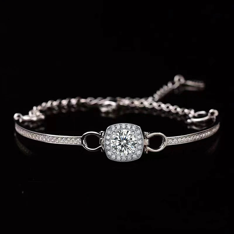 925 Sterling Silver 1 Carat Moissanite Square Bag Bracelet Chain Stylish Elegant Noble and Luxury Birthday Gift for Girlfriend
