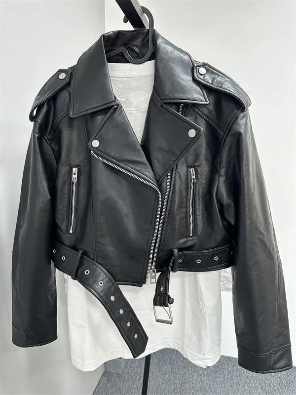 2025 New style Women's washed leather jacket with belt, short coat with downgraded zipper and vintage lapel jacket