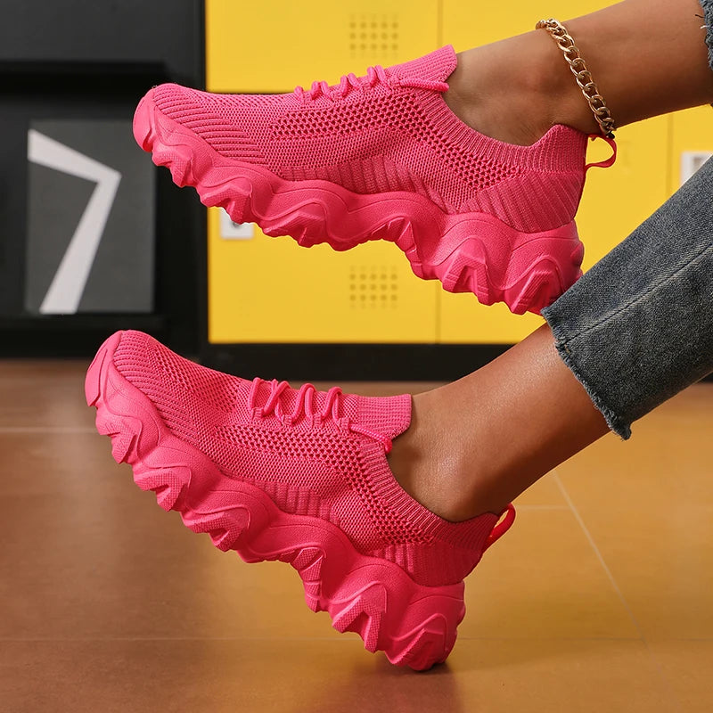Women's Sports Shoes Comfortable Lightweight Sneakers Breathable Mesh Platform Shoes Fashion Women's Outdoor Casual Shoes