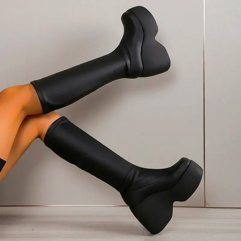 2024 Brand New Gothic Style Sexy Elegant Chunky Platform Women Ankle Boots Big Size 43 Walking Comfy Woman Shoes Platform Shoes